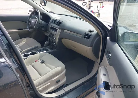 2010 Ford Fusion Hybrid from USA, damaged, VIN 3FADP0L35AR168002